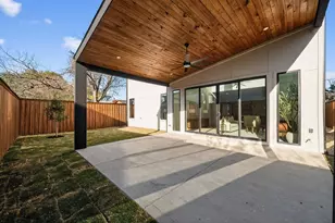 3215 Wake St, Dallas, TX 75212 - Photo 36