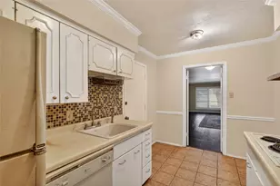 11150 Valleydale Dr, Dallas, TX 75230 - Photo 8