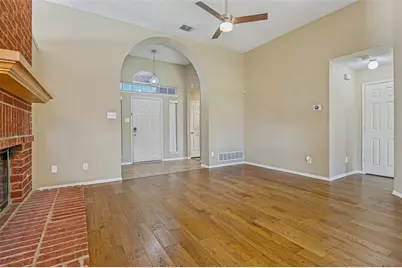 221 Layman Drive, Cedar Hill, TX 75104 - Photo 4