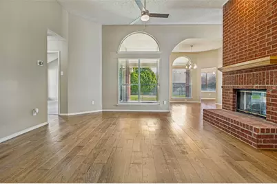 221 Layman Drive, Cedar Hill, TX 75104 - Photo 2