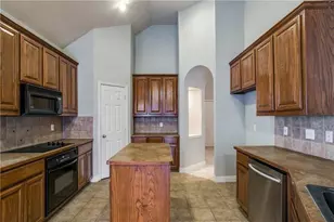 2801 Grand Canyon Ct, McKinney, TX 75072 - Photo 6