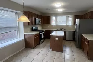 4201 Baccarat Dr, Garland, TX 75043 - Photo 4