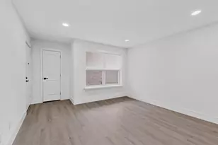 7708 Royal Ln, Dallas, TX 75230 - Photo 16