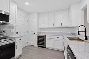 7708 Royal Ln, Dallas, TX 75230 - Photo 4