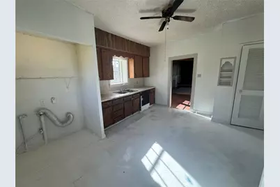 809 E Palestine Street, Mexia, TX 76667 - Photo 10