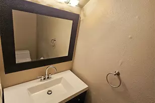 9910 Royal Ln, Dallas, TX 75231 - Photo 4