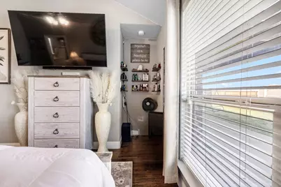 1028 Crest Meadow Drive, Fort Worth, TX 76052 - Photo 32