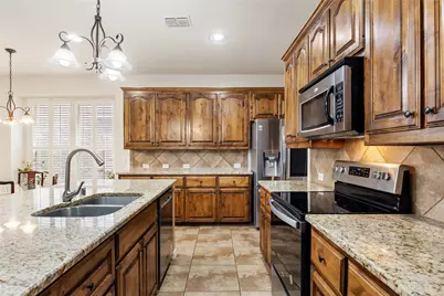 10708 Leesa Drive, McKinney, TX 75072 - Photo 8