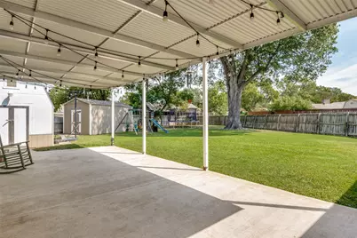 1803 Travis Street, Garland, TX 75042 - Photo 18