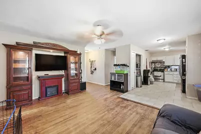 2647 Hearthstone Drive, Farmers Branch, TX 75234 - Photo 4