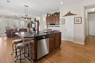 379 Southern Hills Dr, Fairview, TX 75069 - Photo 6