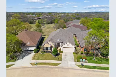 379 Southern Hills Drive, Fairview, TX 75069 - Photo 1