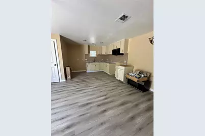 4101 N 19th Street, Waco, TX 76708 - Photo 4