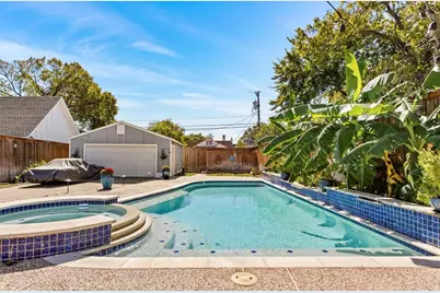 5840 Marquita Avenue, Dallas, TX 75206 - Photo 2