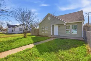 303 N Connett St, Leonard, TX 75452 - Photo 22