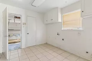 2810 Gladiolus Ln, Dallas, TX 75233 - Photo 26