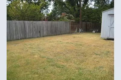 1500 W Baldridge Street, Ennis, TX 75119 - Photo 22