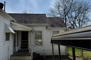 206 N Short St, Clarksville, TX 75426 - Photo 2