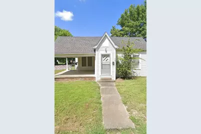 206 N Short Street, Clarksville, TX 75426 - Photo 1