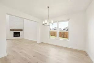 2117 Crosstimber Ct, Aubrey, TX 76227 - Photo 10