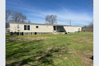 217 S Robinson Street, Myra, TX 76253 - Photo 6