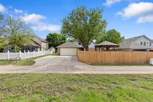 5421 Palace Dr, Richardson, TX 75082 - Photo 34