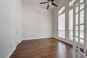 1404 Clearwater Ct, Grapevine, TX 76051 - Photo 6