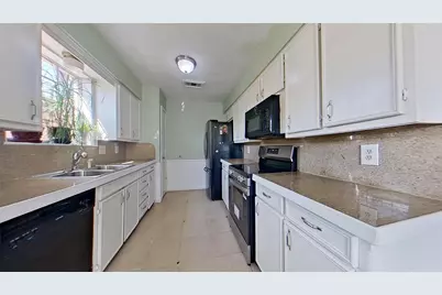 1923 Sierra Drive, Lewisville, TX 75077 - Photo 8