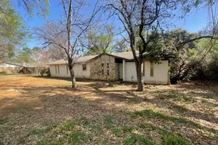 8001 Storie Rd, Arlington, TX 76001 - Photo 2