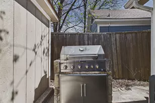 901 Anthony St, McKinney, TX 75069 - Photo 20