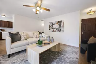 2103 Horizon Trail, Arlington, TX 76011 - Photo 6