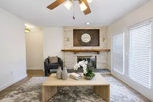 2103 Horizon Trail, Arlington, TX 76011 - Photo 4