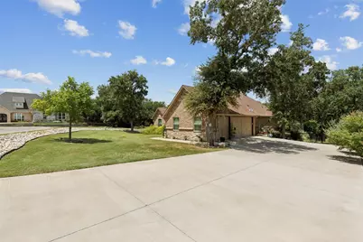 3860 Legend Trail, Granbury, TX 76049 - Photo 4