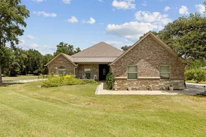 3860 Legend Trail, Granbury, TX 76049 - Photo 1