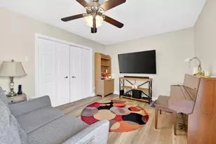 2621 Winterlake Dr, Carrollton, TX 75006 - Photo 22