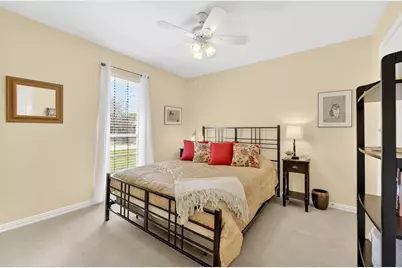 2621 Winterlake Drive, Carrollton, TX 75006 - Photo 32