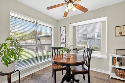 2621 Winterlake Drive, Carrollton, TX 75006 - Photo 14