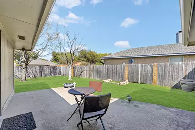 2621 Winterlake Drive, Carrollton, TX 75006 - Photo 38