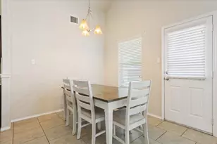 9448 Centennial Dr, Waco, TX 76708 - Photo 22
