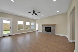 4616 Red Bud Ct, The Colony, TX 75056 - Photo 10