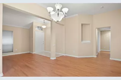 2544 Richmond Court, Denton, TX 76210 - Photo 2
