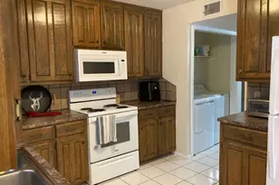 1421 S 12th Street S, Waco, TX 76706 - Photo 6