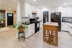 405 Valcik, Decatur, TX 76234 - Photo 8