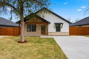 912 Church Ave, Waco, TX 76706 - Photo 2