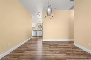 1730 Shaw St, Dallas, TX 75212 - Photo 6