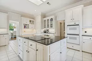 13211 George St, Farmers Branch, TX 75234 - Photo 12