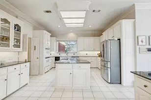 13211 George St, Farmers Branch, TX 75234 - Photo 14