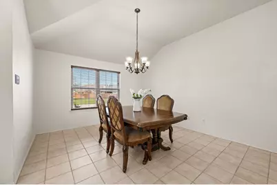 8136 Fleetwing Trail, Fort Worth, TX 76131 - Photo 6