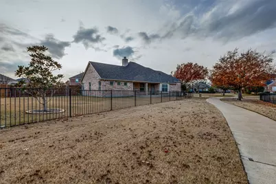 8 Bear Run, Frisco, TX 75033 - Photo 36