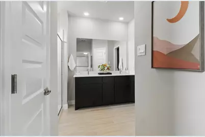 1911 Cherokee Lane, Cleburne, TX 76033 - Photo 22